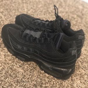 Used 95 Nike AirMax